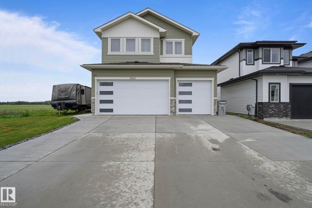 5262 47 Avenue, Calmar