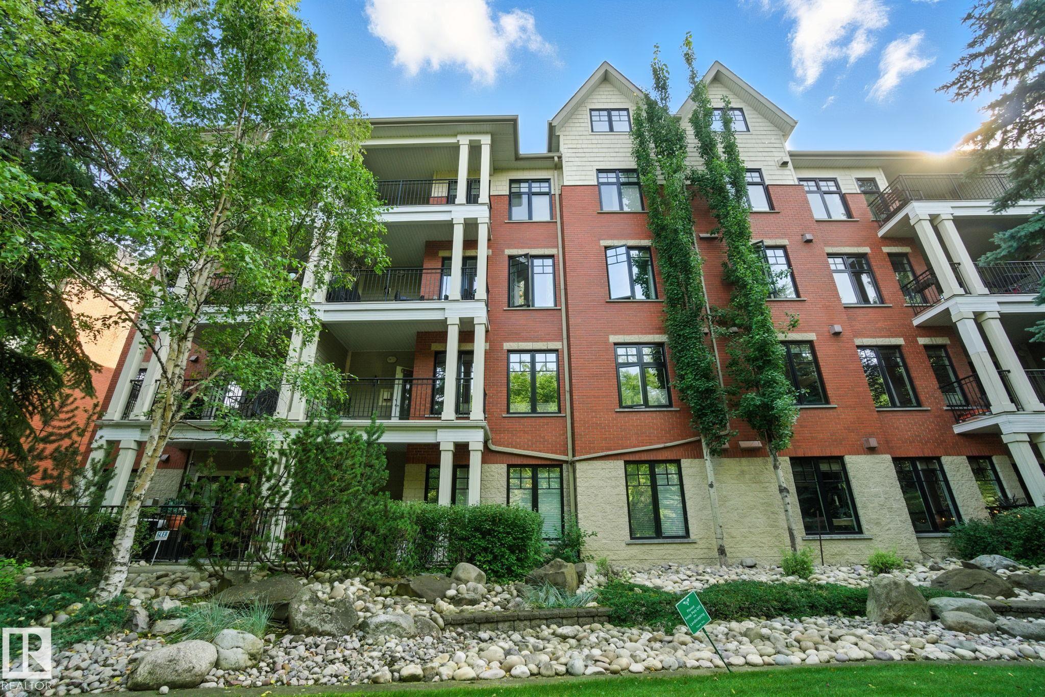 Condo / Townhouse Property for Sale at 305 9819 96a Street Northwest, Edmonton: MLS®# E4456923