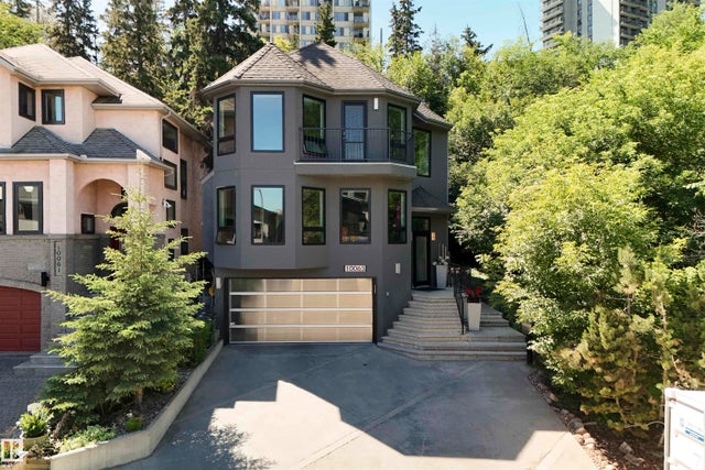 10065 90 Avenue Nw, Edmonton