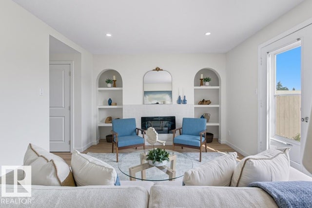 121 Abbottsfield Road, Edmonton