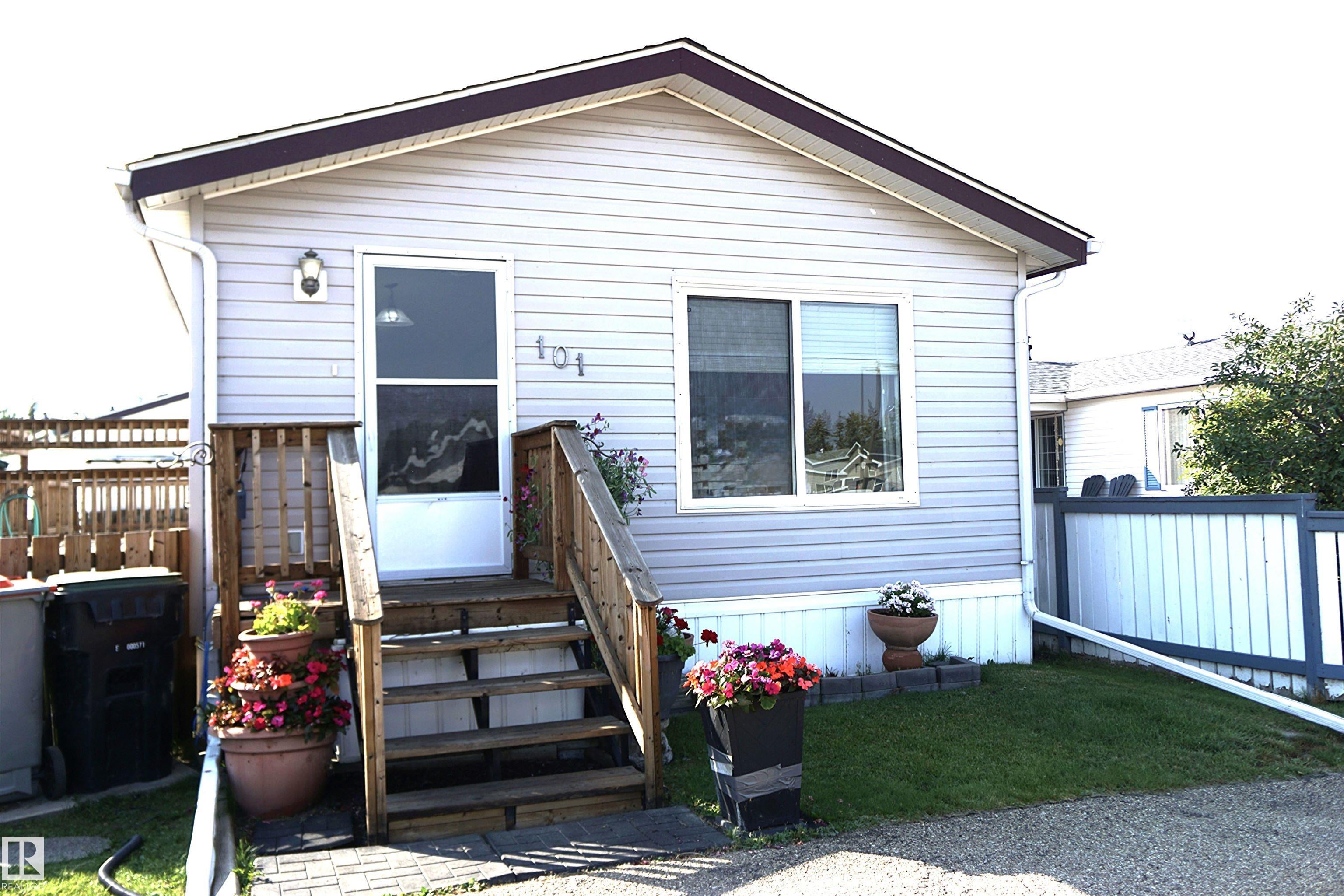 101 4819 51 Avenue, Millet