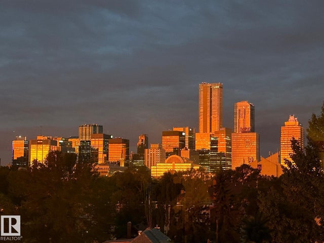 604 9028 Jasper Avenue, Edmonton