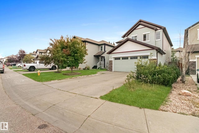 6131 10 Avenue Sw, Edmonton