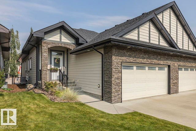 32 Signature Cove, Sherwood Park