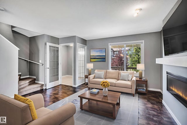4051 Chappelle Green Sw, Edmonton