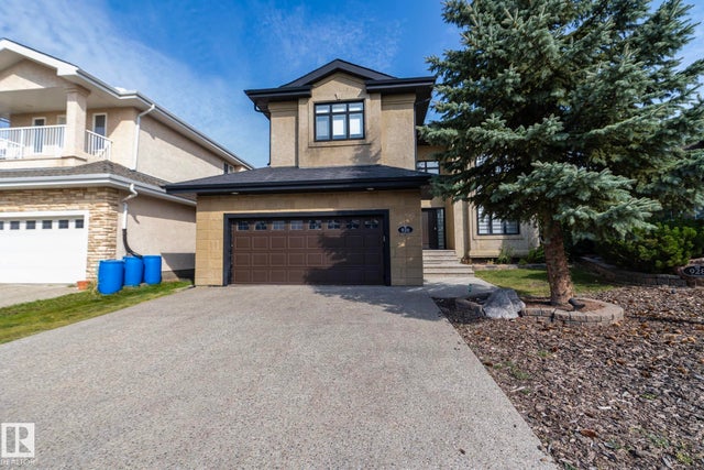 926 Thompson Place, Edmonton