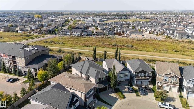 3948 Claxton Loop Sw, Edmonton