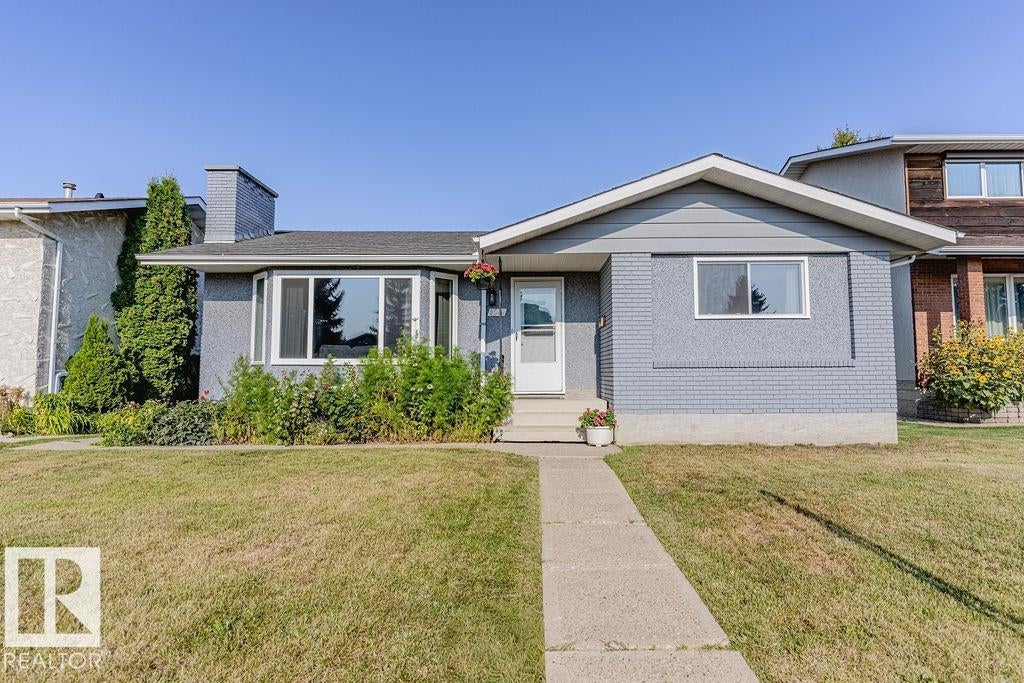8542 10 Avenue, Edmonton