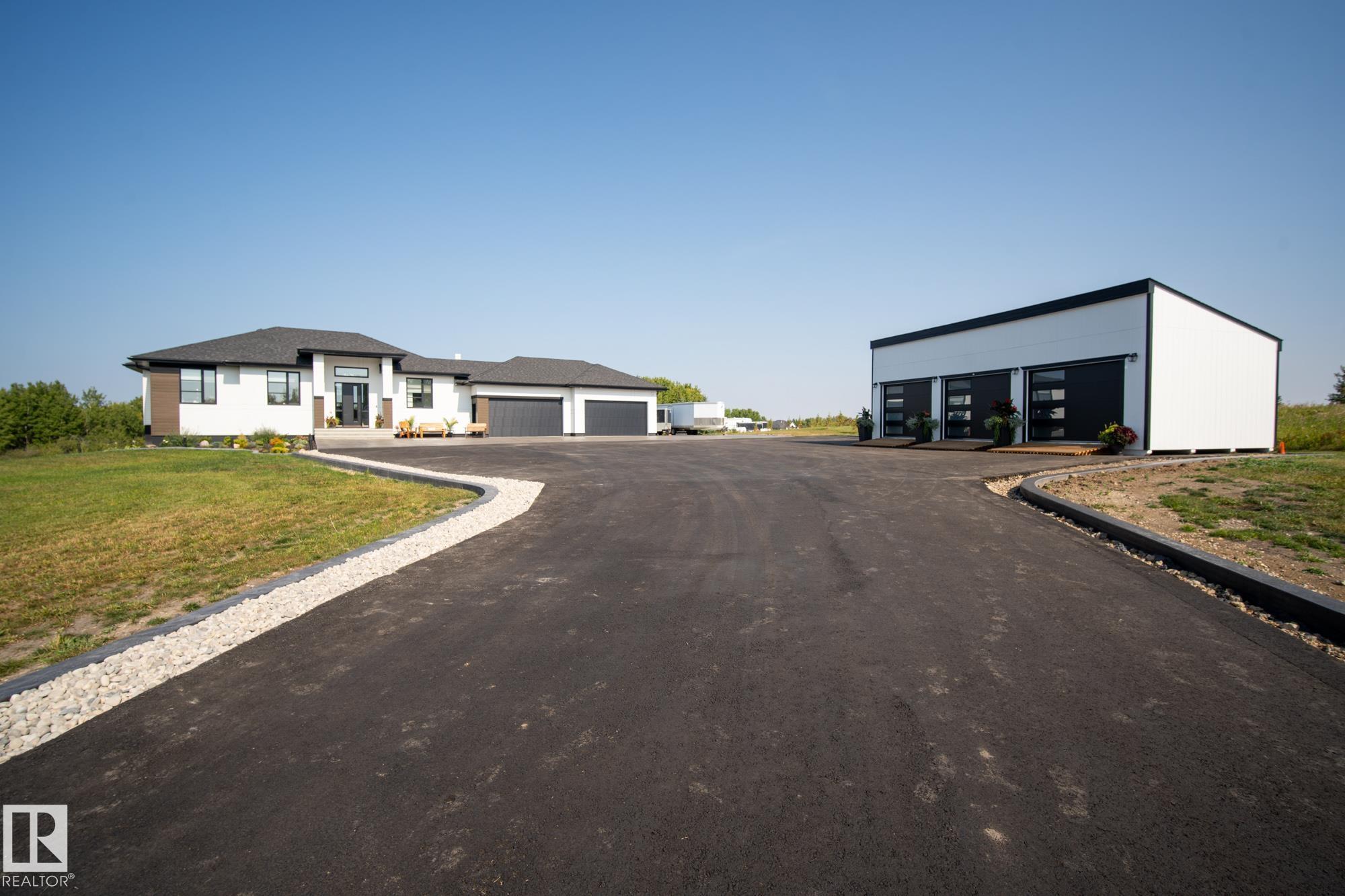 265 20212 Twp Road 510, Rural Strathcona County