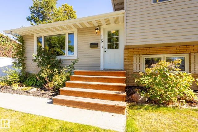 16 Larose Drive, St. Albert