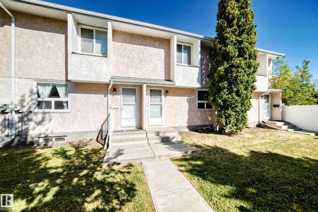 53 Lakewood Village Nw, Edmonton