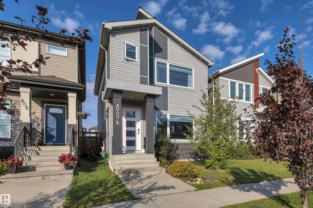 804 Berg Loop, Leduc
