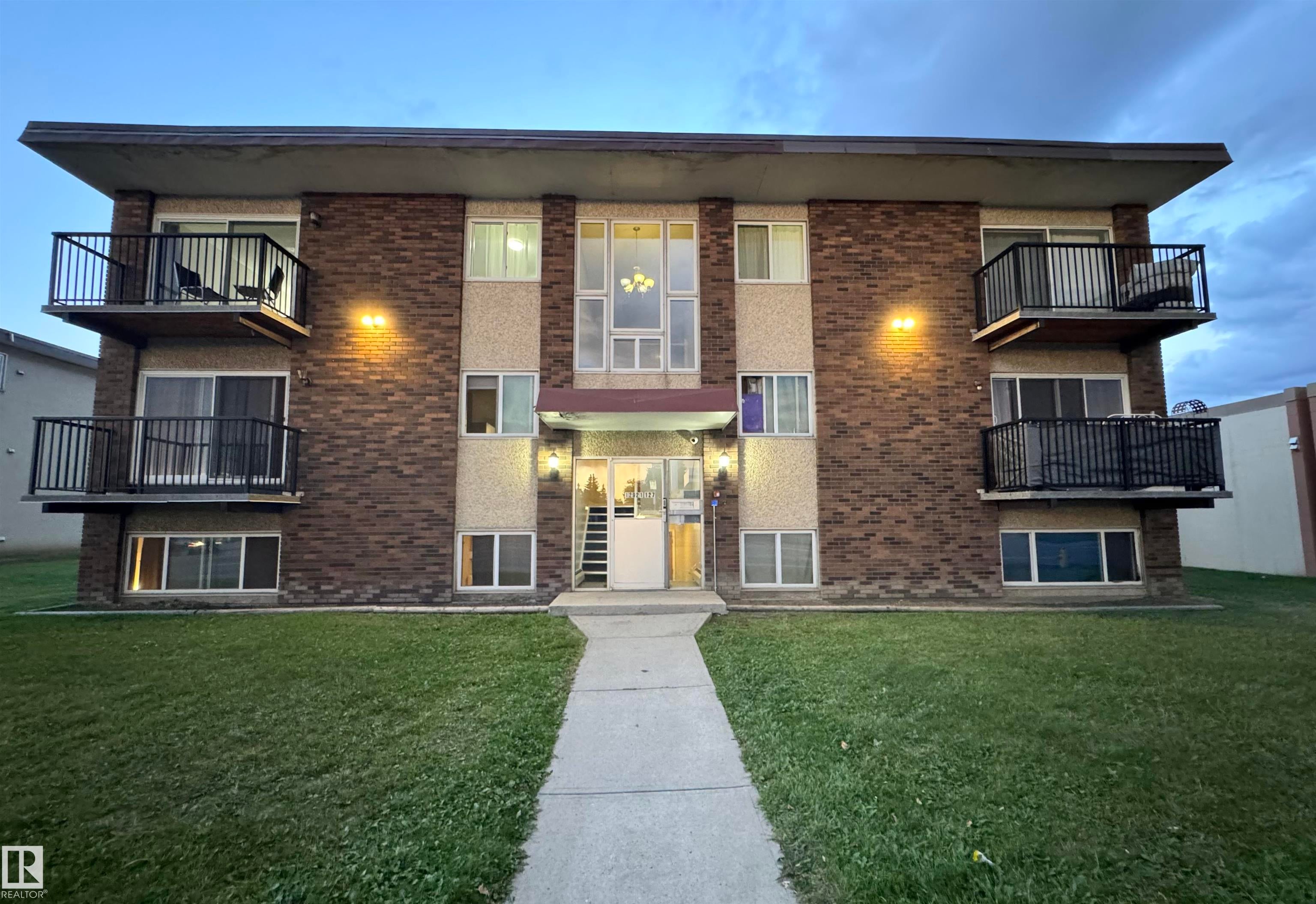 303 12921 127 Street, Edmonton