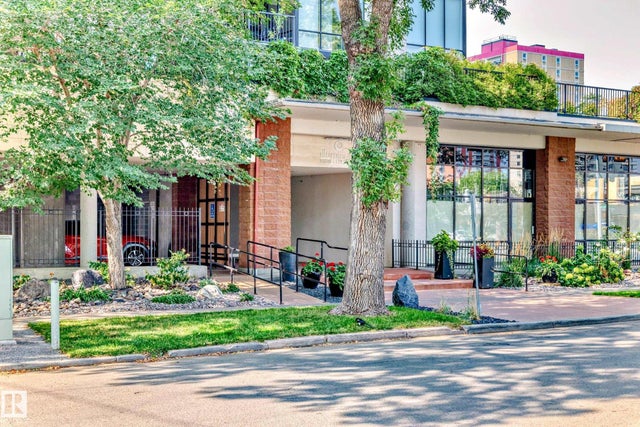 404 10028 119 Street Nw, Edmonton