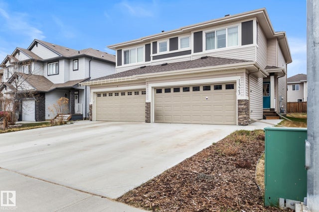 1323 South Creek Link, Stony Plain