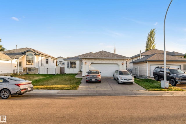 6741 162a Avenue Nw, Edmonton