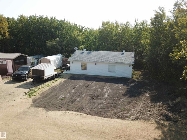 36 20120 Twp Rd 515, Rural Beaver County