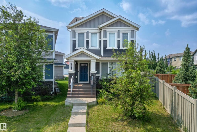 8616 221 Street Nw, Edmonton