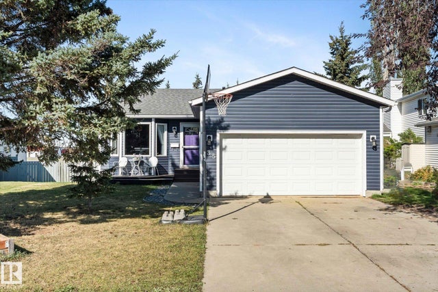 135 St. Andrews Drive, Stony Plain