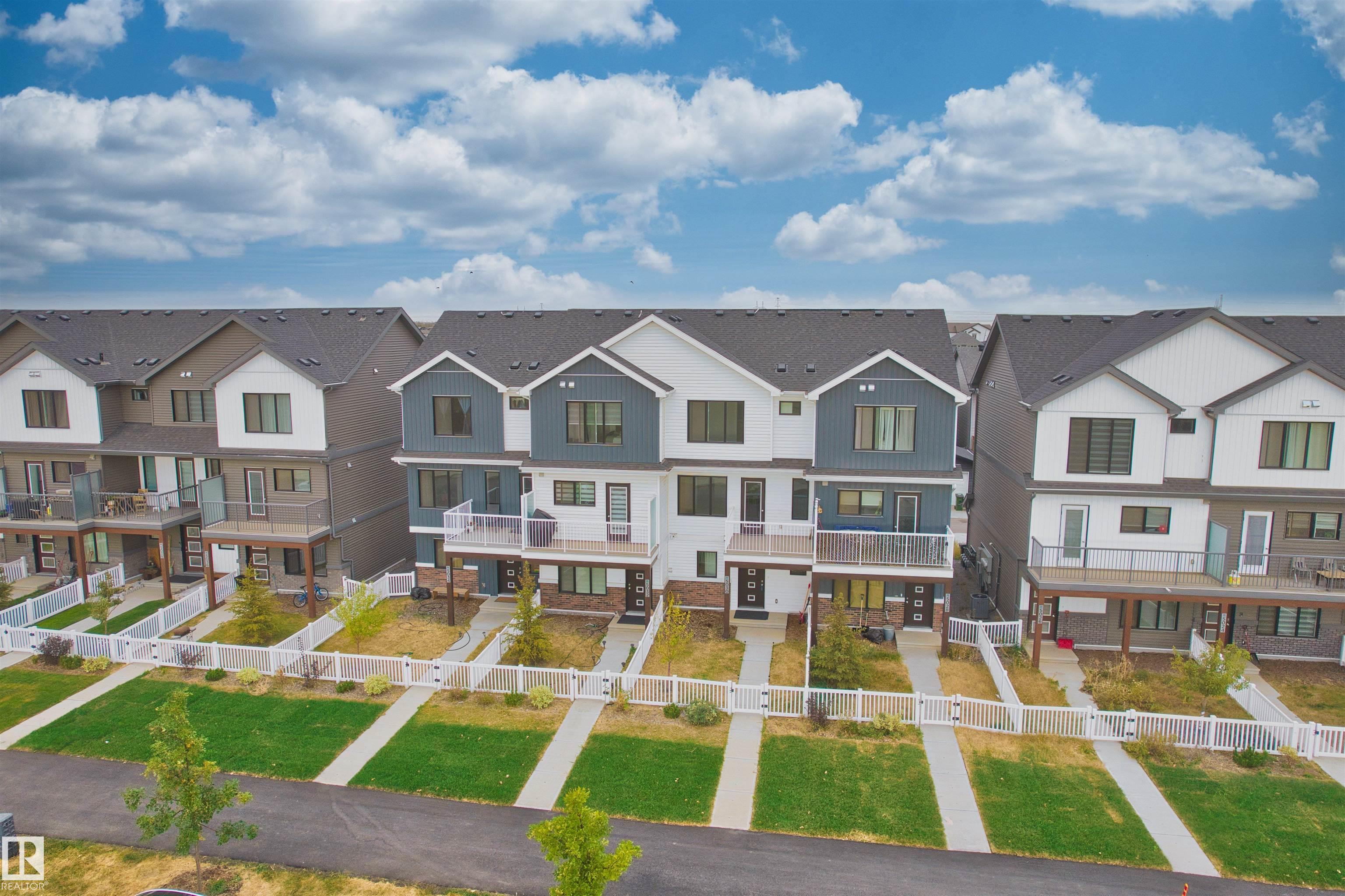 5030 River's Edge Way, Edmonton