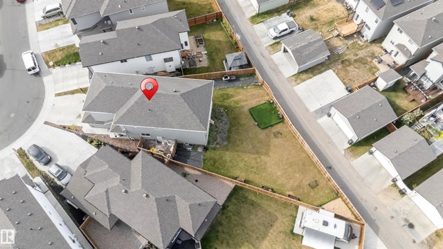 2404 13 Avenue Nw, Edmonton