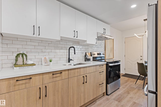 70 Amberly Crest Nw, Edmonton