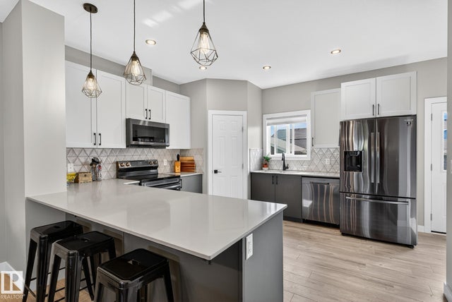 16635 30 Avenue Sw, Edmonton