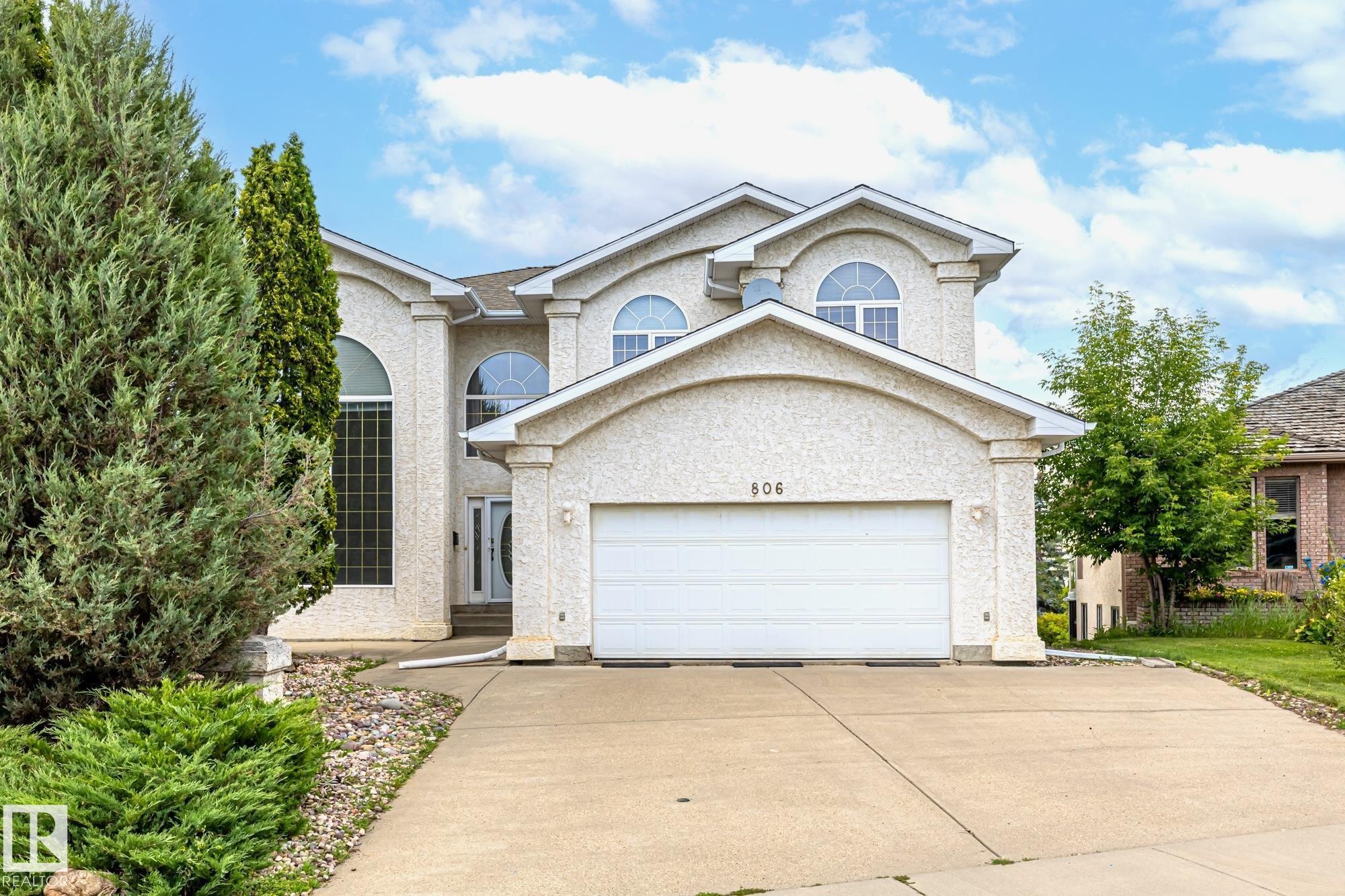 Photo for MLS®# E4459655 - home for sale at 806 Reid Place Northwest, Rhatigan Ridge, Edmonton AB