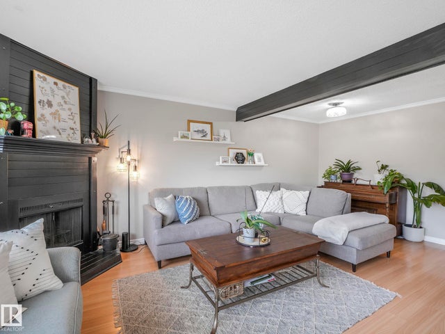 3515 42 Avenue Nw, Edmonton