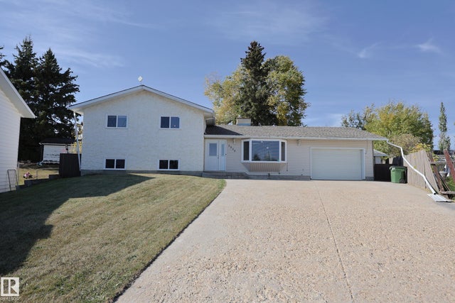 5324 49 Avenue, Onoway
