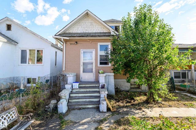 10947 98 Street Nw, Edmonton