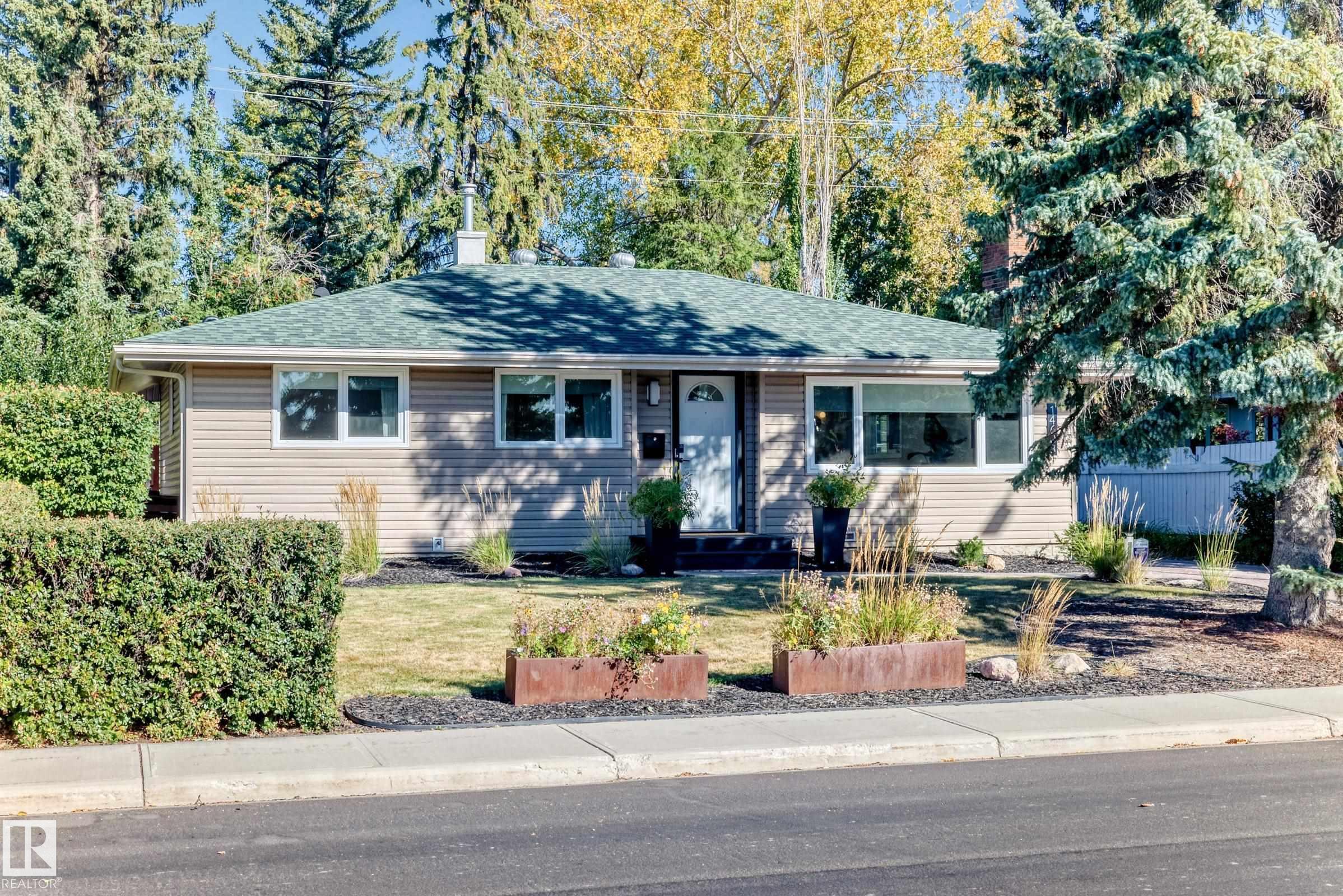 Single Family Property for Sale at 14608 80 Avenue Northwest, Edmonton: MLS®# E4459824