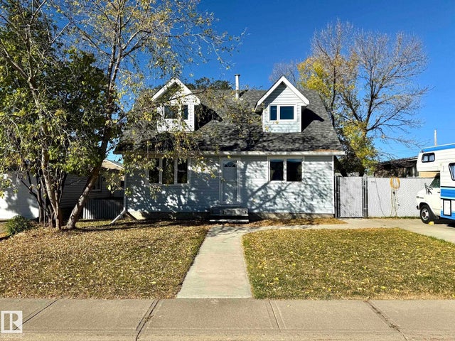 16 Wild Hay Drive, Devon