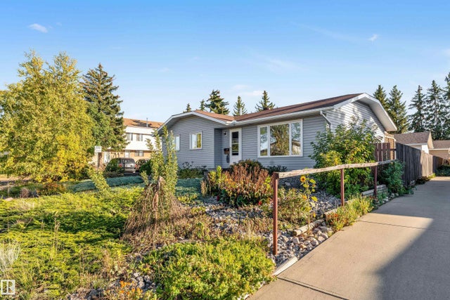 8103 14 Avenue Nw, Edmonton