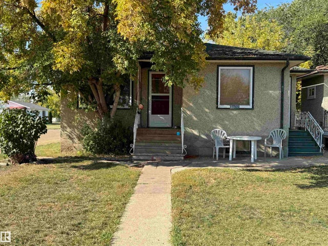 5602 50 Street, Vegreville