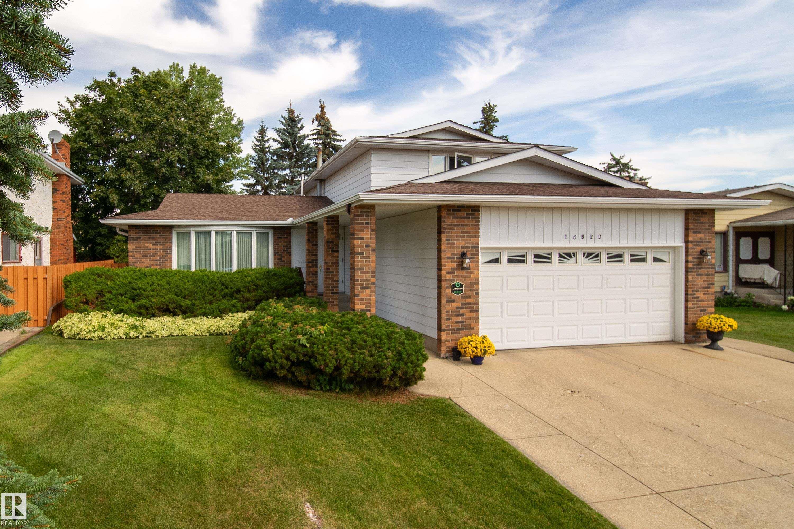 10820 42a Avenue, Edmonton