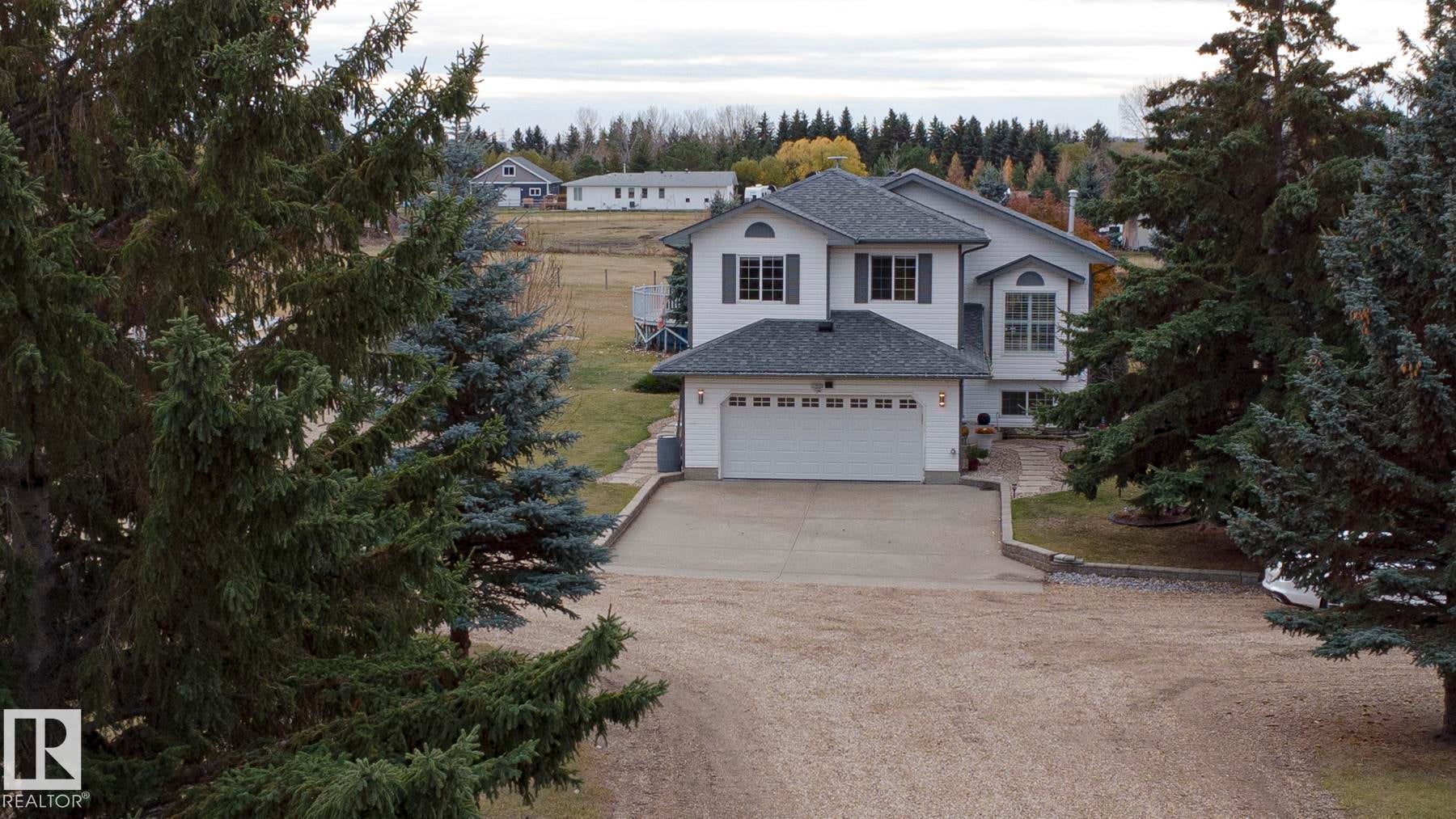 Home for Sale Located at 38 56220 Rge Road 230, Rural Sturgeon County, AB