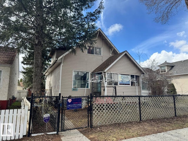 12132 93 Street Nw, Edmonton