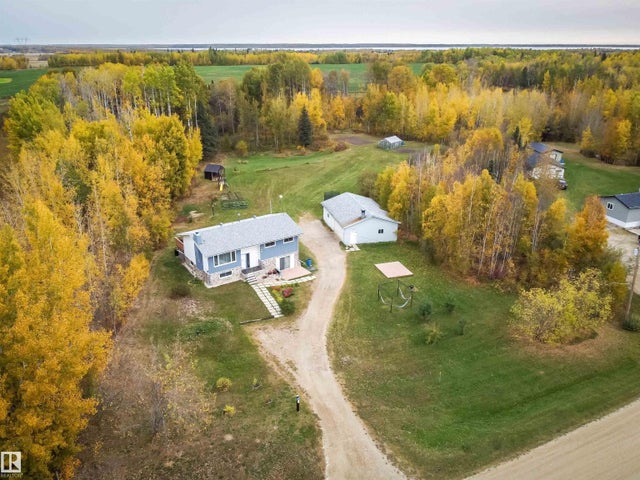 4 54227 Rge Road 41, Rural Lac Ste. Anne County