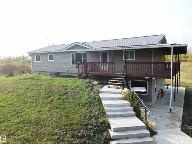 7215 Township Rd 504, Rural Brazeau County