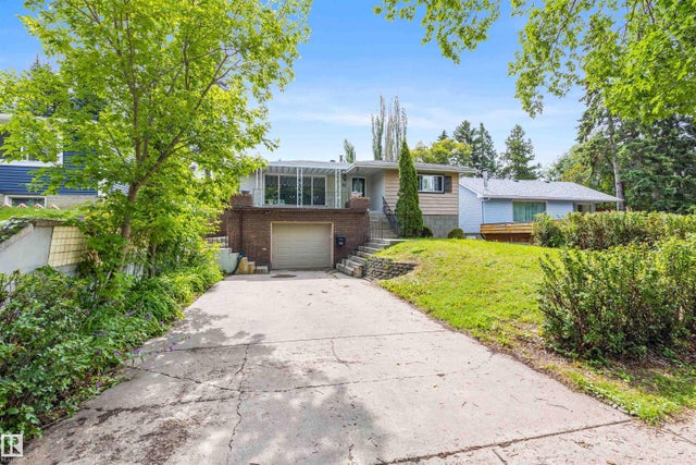 52 Belmont Drive, St. Albert