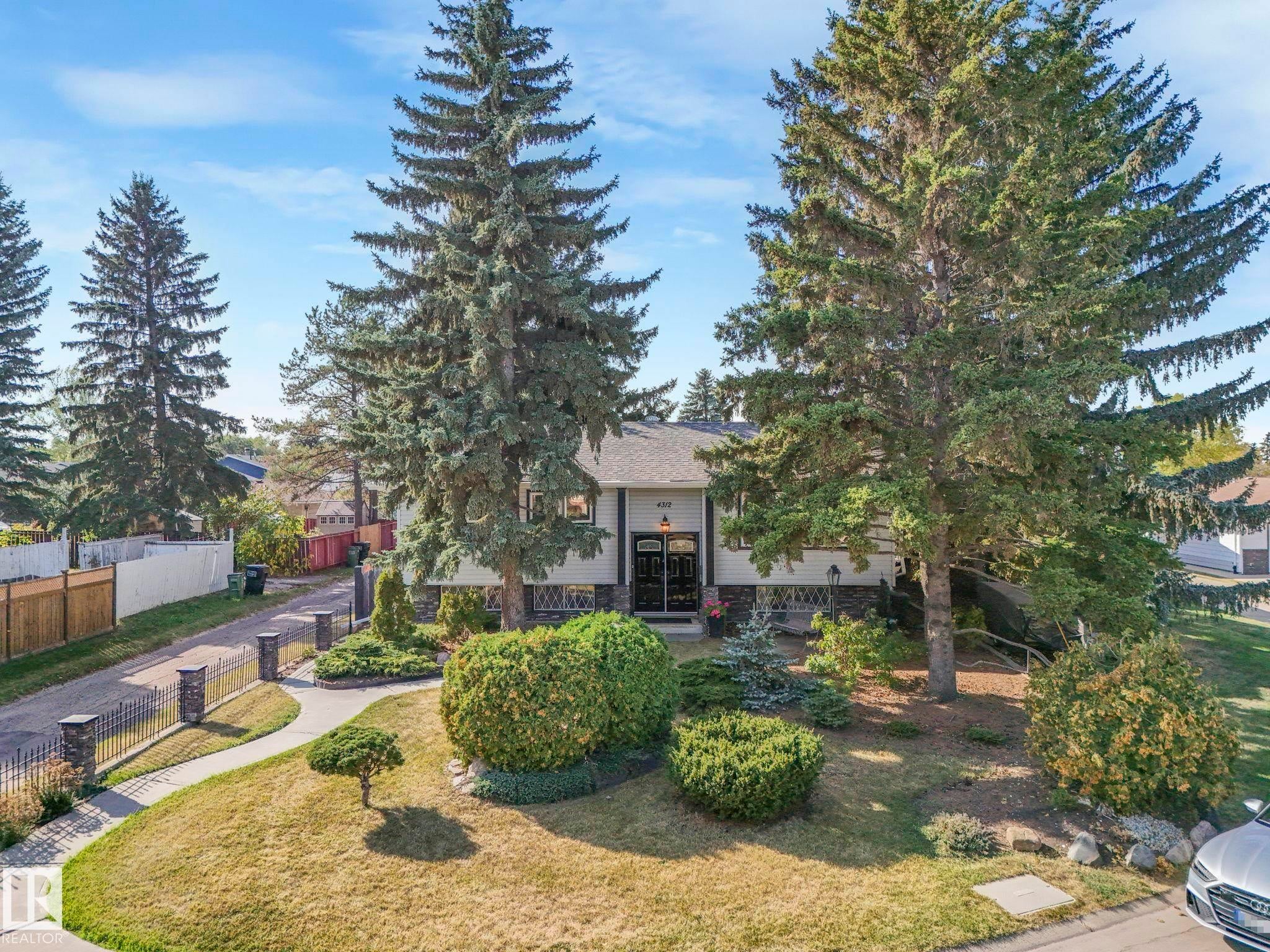 4312 86 Street, Edmonton