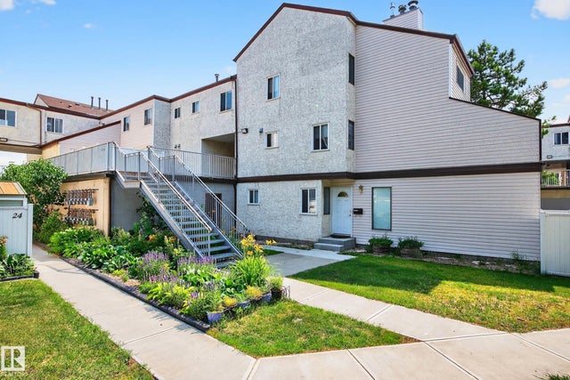 37 Lancaster Terrace Nw, Edmonton