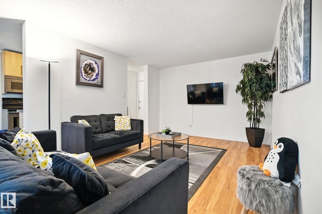 202 10149 83 Avenue Nw, Edmonton