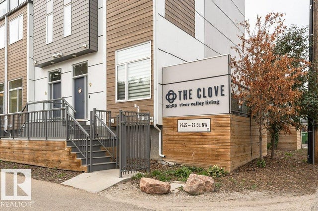 8 9745 92 Street, Edmonton