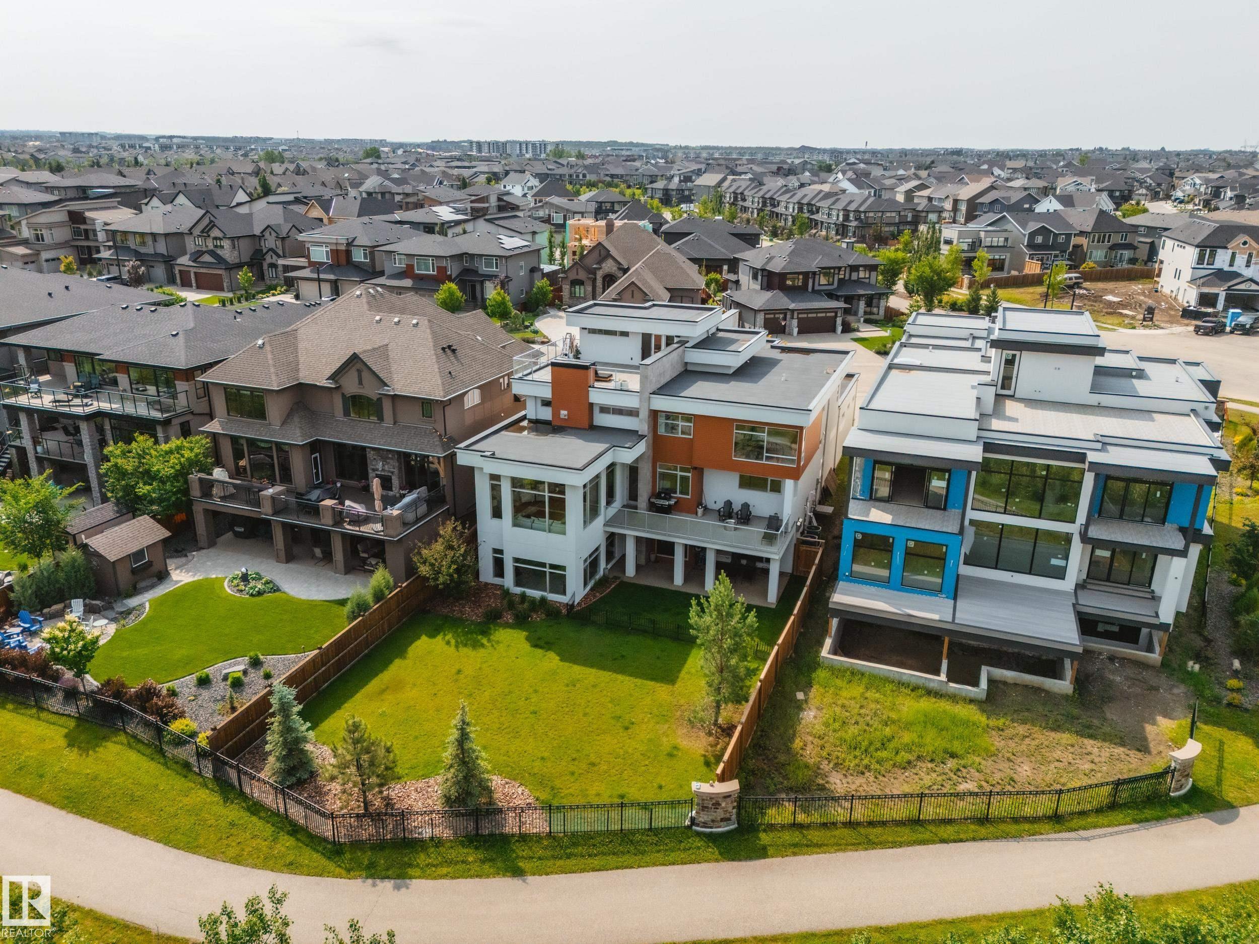 705 Howatt Drive, Edmonton