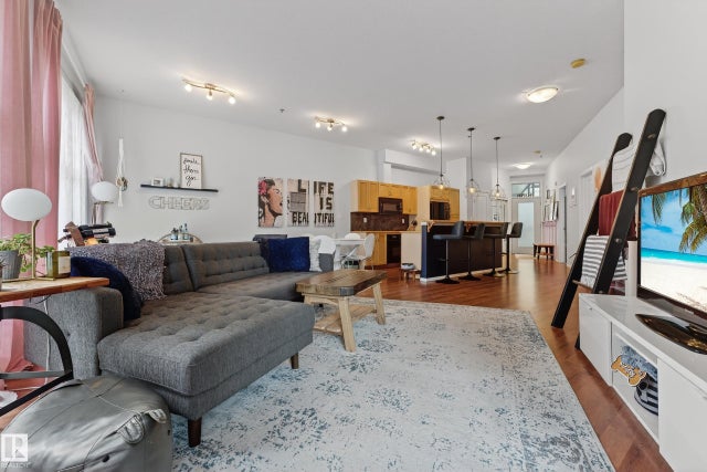 416 10147 112 Street Nw, Edmonton