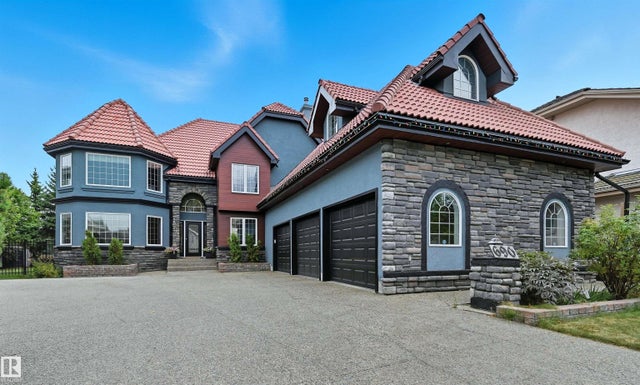 690 Henderson Street Nw, Edmonton