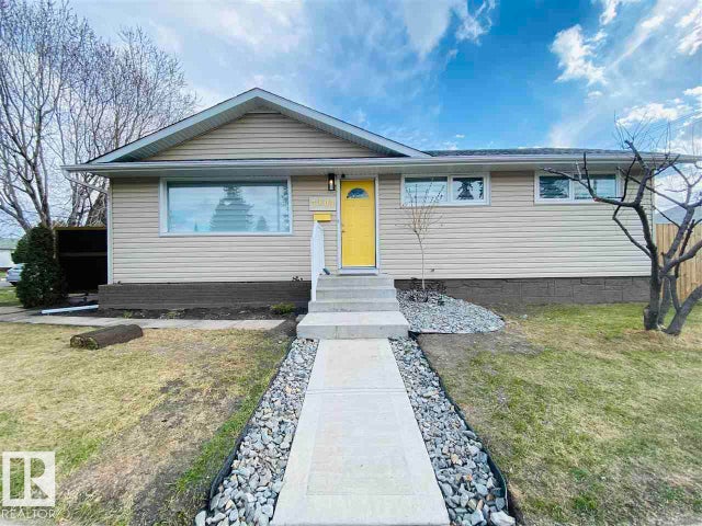 7303 90 Avenue Nw, Edmonton
