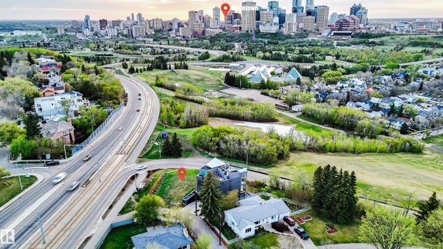 9260a Strathearn Drive Nw, Edmonton